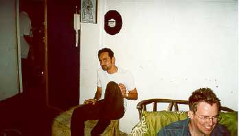 Mus Come on up(Small).jpg (7808 bytes)