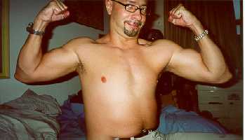 Steve too much man(Small).jpg (8804 bytes)